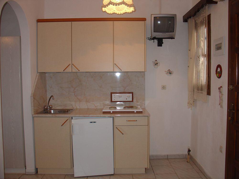 Archontiko Mary 1 Appartement Alikí Buitenkant foto